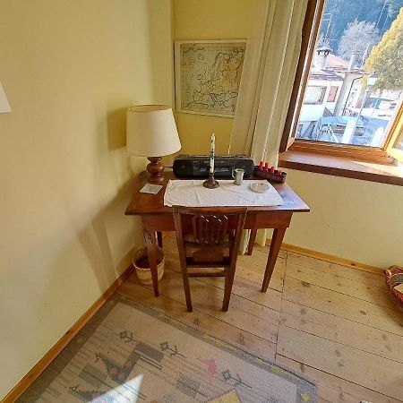 L' Antica Casa Di Maria Lilia Lägenhet Pieve di Cadore Exteriör bild