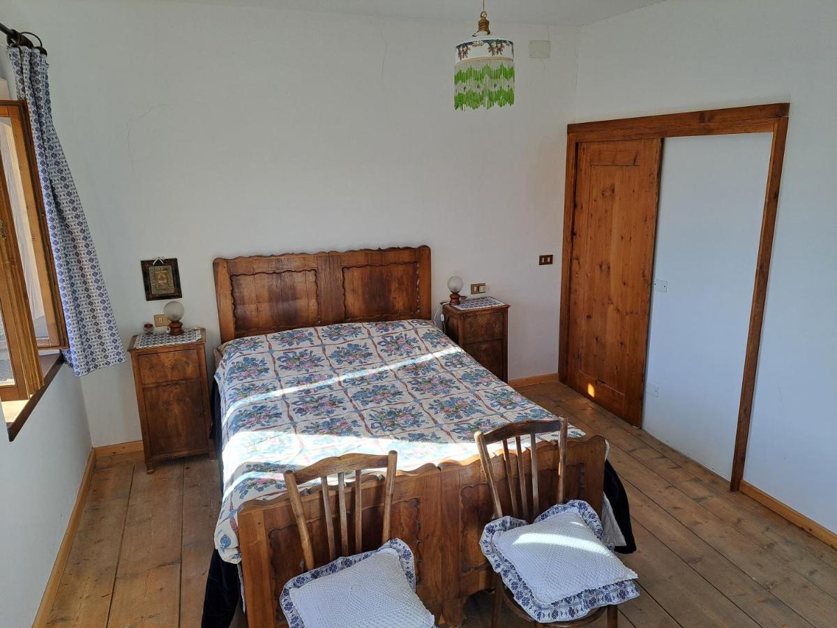 L' Antica Casa Di Maria Lilia Lägenhet Pieve di Cadore Exteriör bild
