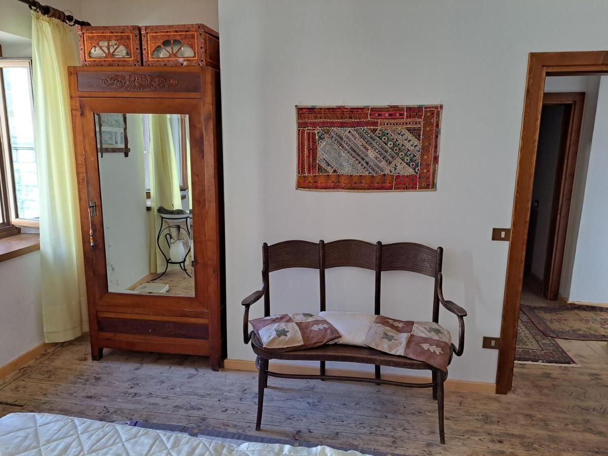 L' Antica Casa Di Maria Lilia Lägenhet Pieve di Cadore Exteriör bild