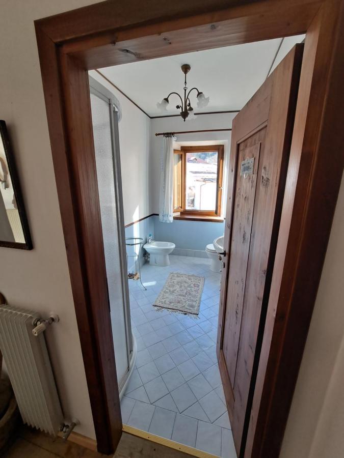 L' Antica Casa Di Maria Lilia Lägenhet Pieve di Cadore Exteriör bild